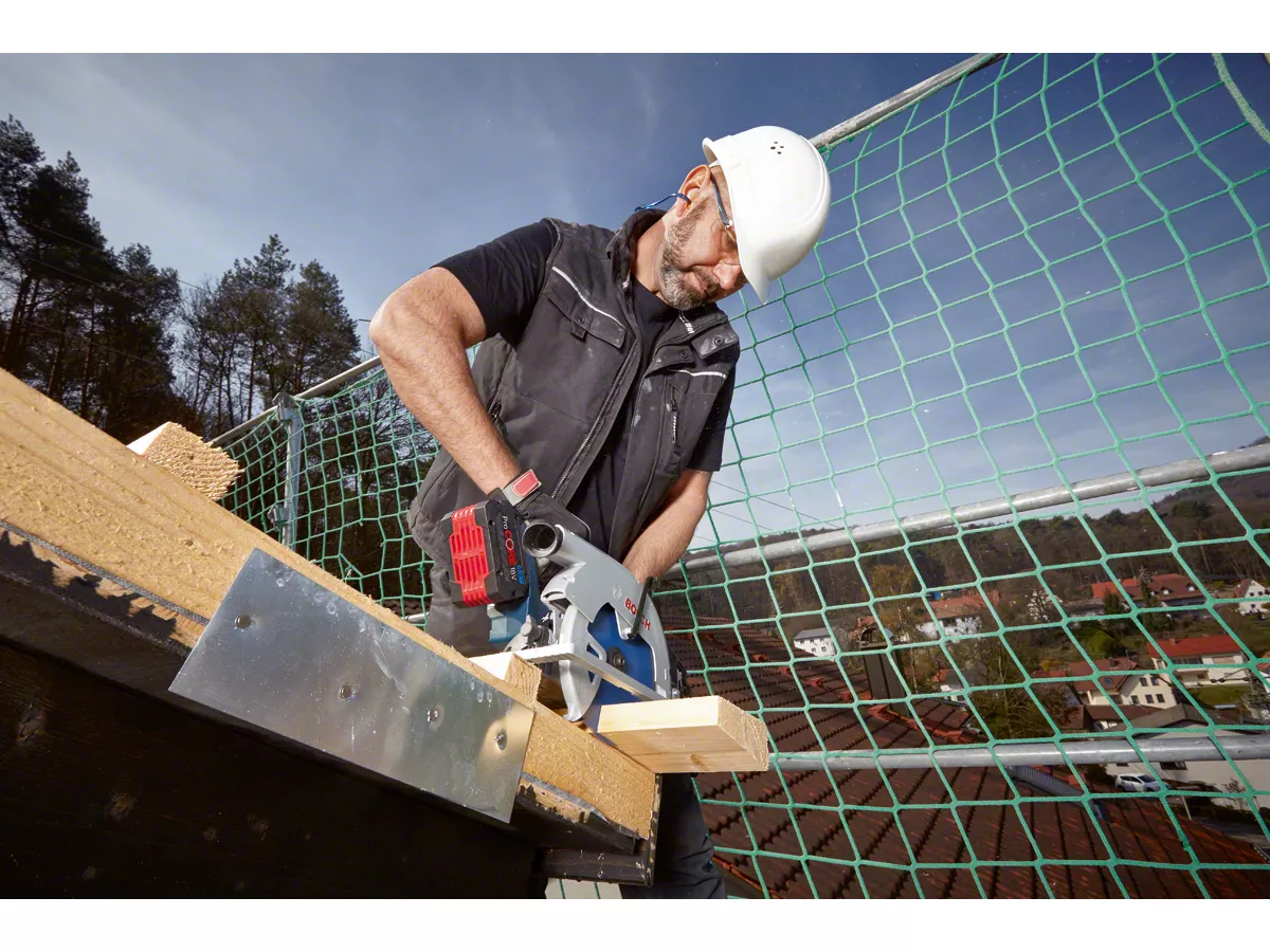 Scie circulaire sans fil GKS 18V-68 G Bosch